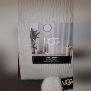 UGG bedding and bath set.